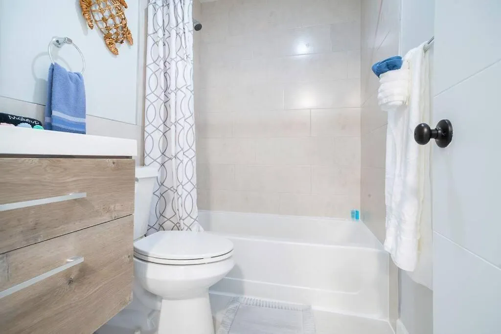 Apartament Portofino Gardens Unit # 10 West Bay